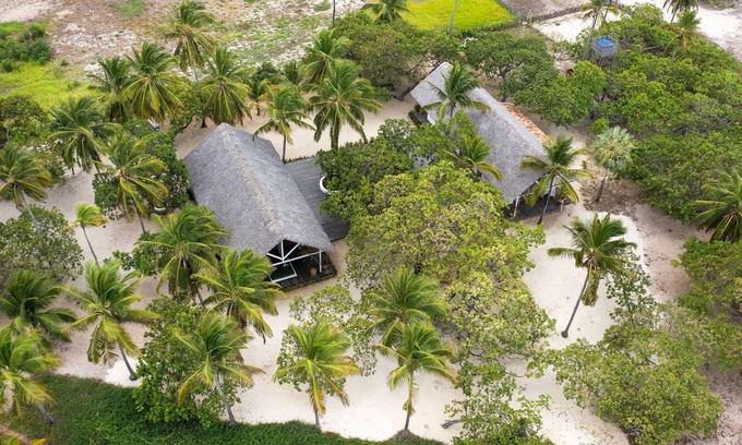 Atins Villa | High-end vacation house, it is a true oasis in complete harmony with nature.