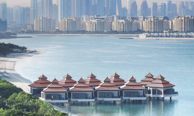 Palm Jumeirah Hotel | Anantara The Palm Dubai Resort