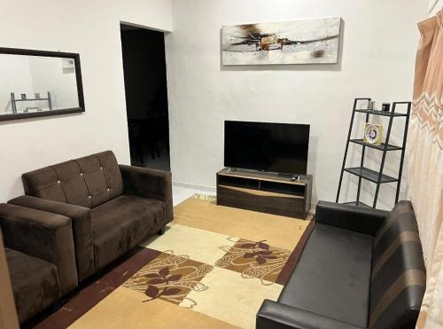 Ayer Keroh Casa | anas MJ homestay private pool