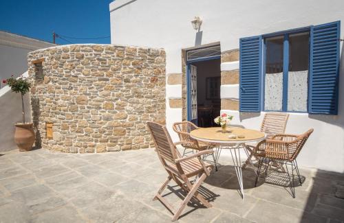Lardos Casa | Anastasia Traditional House