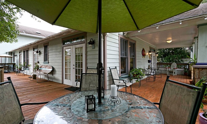 Wallaces New Smyrna Cama Y Desayuno | Anchor Inn NSB Bed & Breakfast