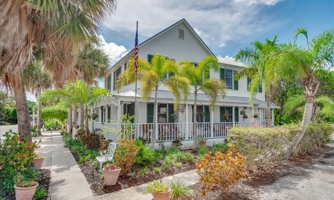 Boca Grande Casa | ANCHOR INN - Unit 2 home