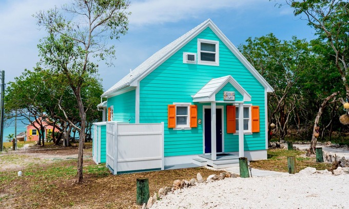 Spanish Wells Casa | Anchor's Away, Russell Island