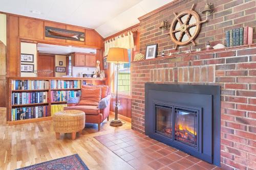 Long Beach Casa | Anchorage Cottages #10