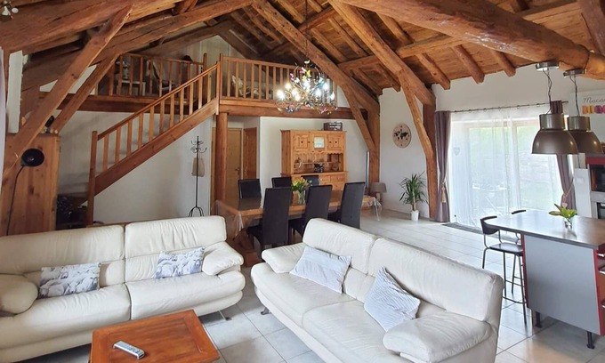 Prunieres Casa | Ancien Corps de Ferme Restauré Avec vue Imprenable
