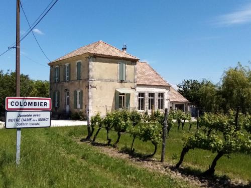 Colombier Cama Y Desayuno | Ancienne école de Colombier