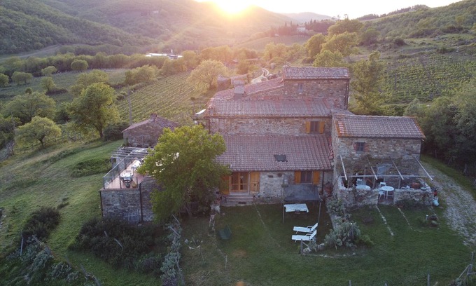 Radda in Chianti Otro | Podere Fonte Tegline con lago privado en el corazón del Chianti Classico
