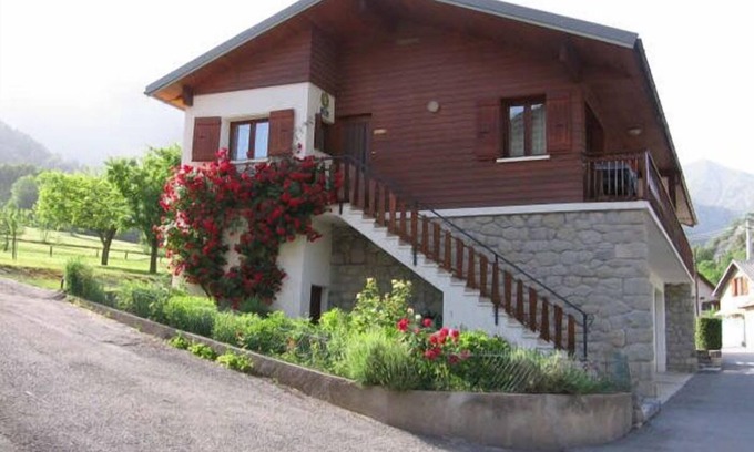Entraunes Casa | Ancolie - ENTRAUNES - Gîte