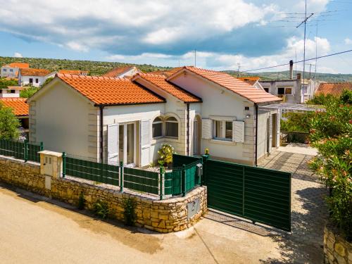 Cove Makarac (Milna) Casa | Anda - Kuća za odmor