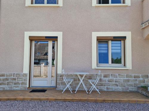 Lapalisse Apartamento | Andrée