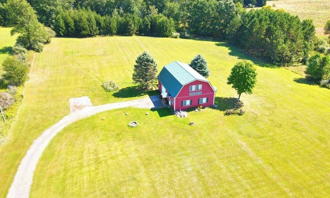 Branch Cabina | Andre Acres Barndominium Acreage