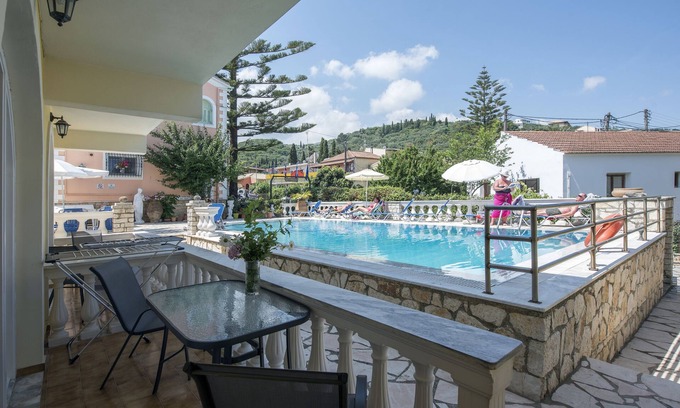 Kassiopi Apartamento | Andreas Pool Complex