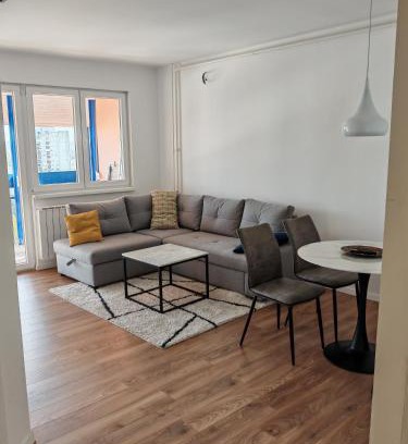 Novi Beograd Apartamento | Andrej 64