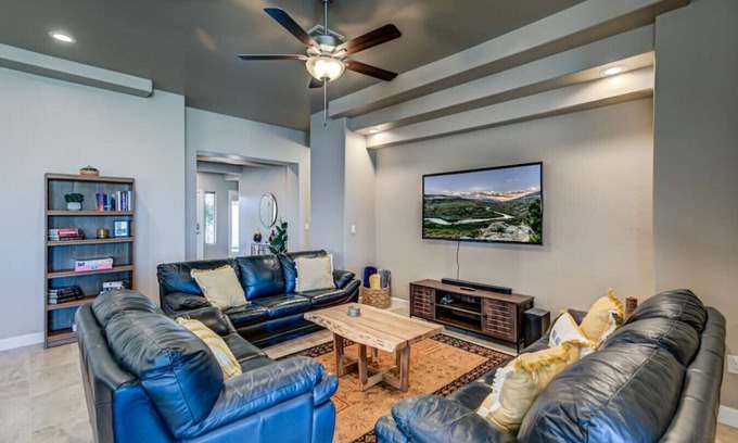 Las Cruces Casa | Andromeda · Desert Retreat Near Red Hawk Golf Course