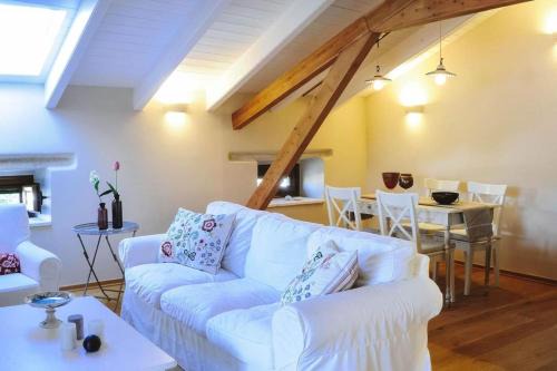 Gaios Apartamento | Anelina Paxos Residences (Nafsika Apartment)