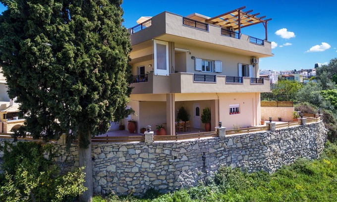 Amnatos Villa | Anemeli for 7 ,Great views,Private & Kids pool