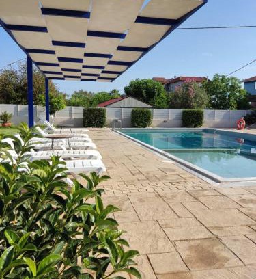 Kariotai Apartamento | Anesis Village Studios and Apartments