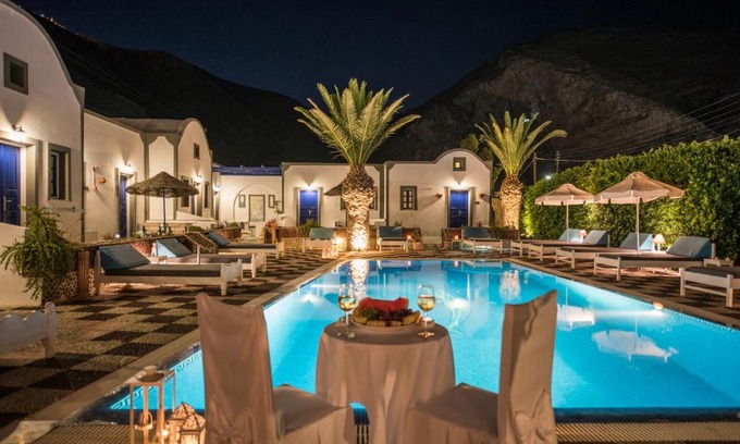 Perissa Apartamento | Anezina Villas