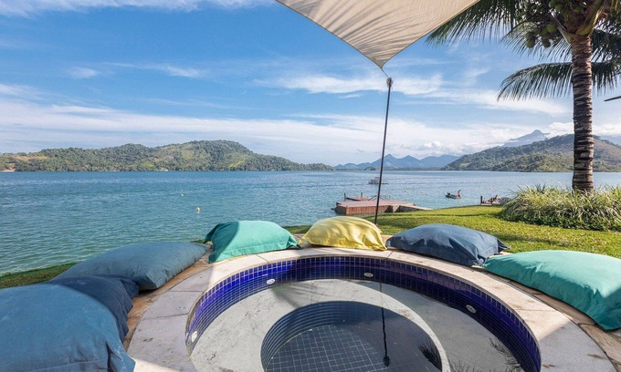 Itanema Villa | Ang006 - Magnífica casa frente al mar en Angra