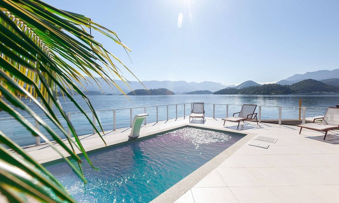 Angra dos Reis Villa | Ang036 - Mansión en la Isla del Cavaco en Angra dos Reis
