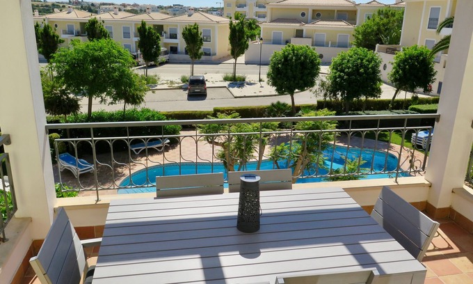 Porto de Mos Apartamento | Ange's Place Luxury 5 * Apart & Pool. Beach 7min Walk