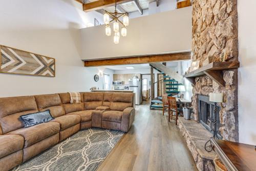 Angel Fire Apartamento | Angel Fire Condo Less Than half Mi to Resort and Bike Park!