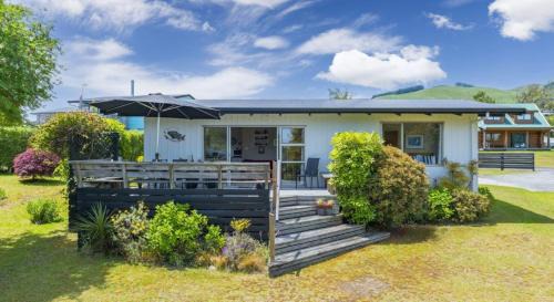 Kinloch Casa | Angela Close to the Lake - Kinloch
