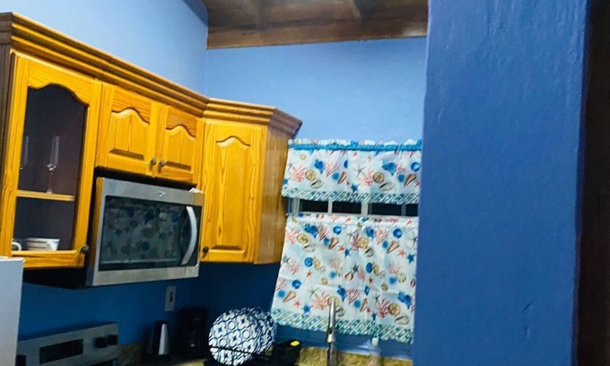 IronShore Estates Apartamento | Angels Hideaway Blue Room