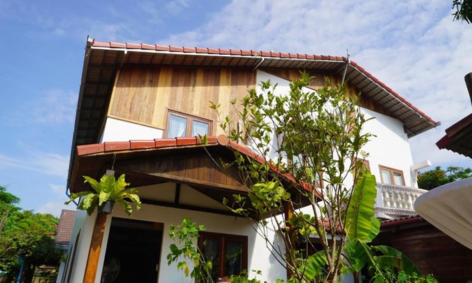 Sangkat Sla Kram Cama Y Desayuno | ANGKOR DINO B&B