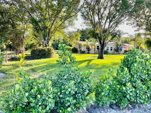 Fort Pierce Casa | Angle Road “A home away from home”