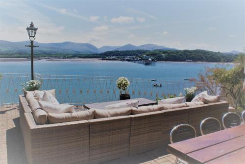 Menai Bridge Casa | Anglesey Beach House