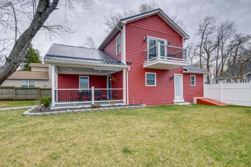 Lake Erie Beach Casa | Angola Vacation Rental, Walk to Lake Erie Beach!