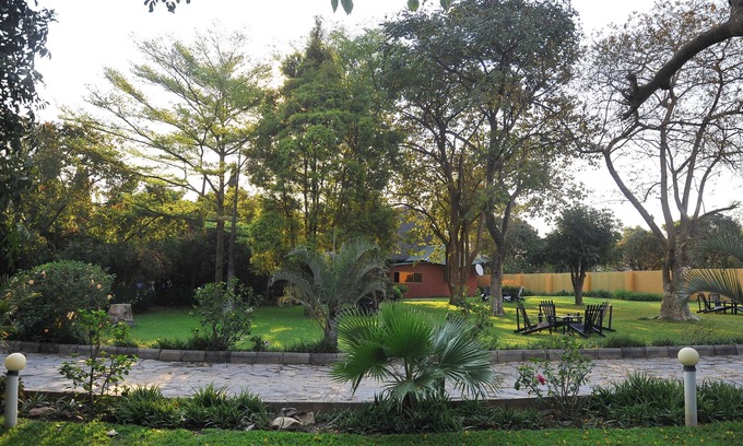 Lusaka Cabina | Anina's Executive Lodge