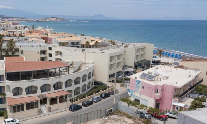 Rethymno Hotel | Anita Beach Hotel- Adults Only