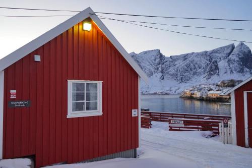 Hamnøya Casa | Anitas Waterfront Cabins