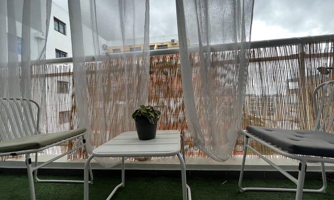 Sainte-Clotilde Apartamento | Anjou ***