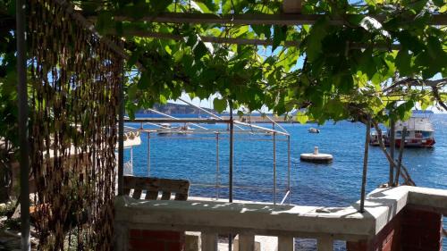 Komiza Apartamento | Anka's Beach
