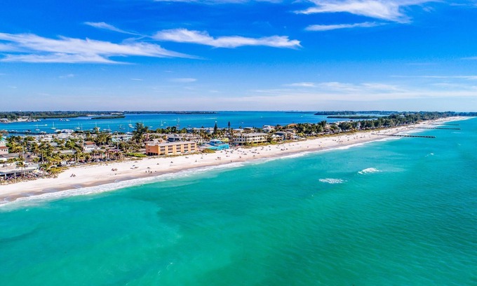 Bradenton Beach Condominio | Anna Maria Island Beach Palms 5B