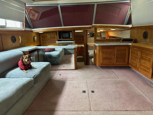 Parole Alquiler De Eote | Annapolis Boat Life - Overnight Stays
