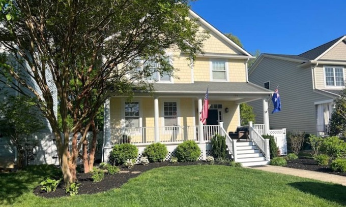 Annapolis Casa | Annapolis gem with beautiful outdoor dining! Near U.S. Naval Academy