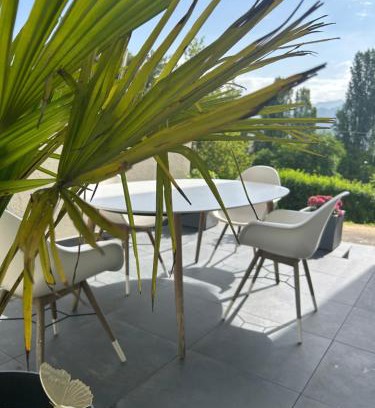 Cran-Gevrier Apartamento | ANNECY, bel appartement très cosy avec 2 chambres et une grande terrasse