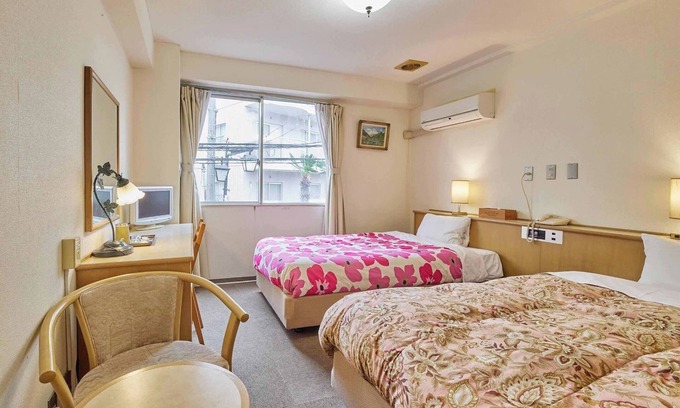 Kumagaya Hotel | Annex building Smoking Twin Free WiFi availabl / Kumagaya Saitama