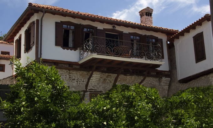 Kallirakhi Casa | Casa de Annousa - Hermosa casa de pueblo con gran sala de estar y 4 dormitorios