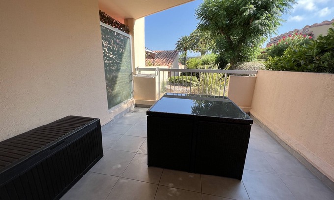 Plaine de la Brague Apartamento | Antibes - 4 People - Swimming pool / Tennis / Park / Parking