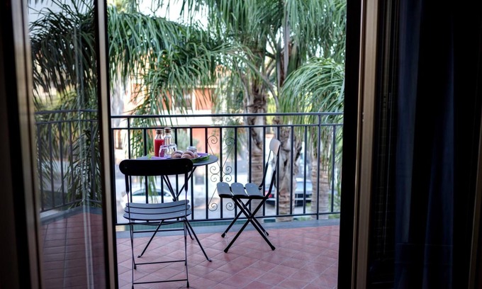 Aci Sant'Antonio Cama Y Desayuno | Antichi Ricordi