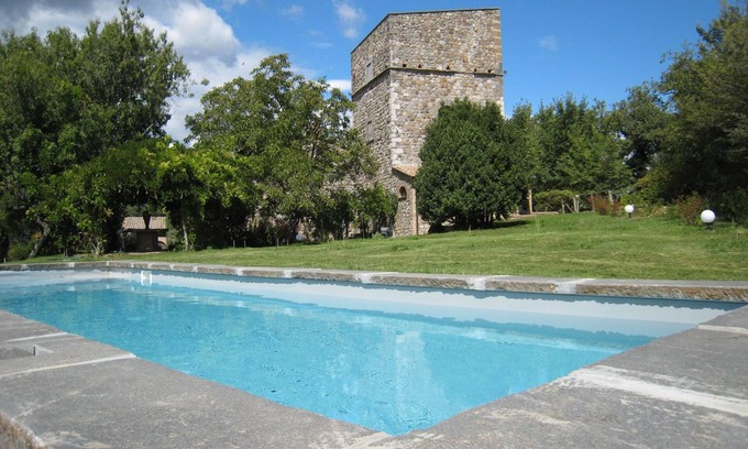 Castel Viscardo Casa | Casa de campo de lujo con piscina y más de 1000 años de historia