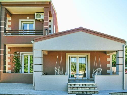 Kefalovriso Villa | ANTIGONH COUNTRYSIDE VILLA !i