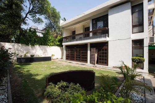 New Friends Colony Casa | Antilia Villa