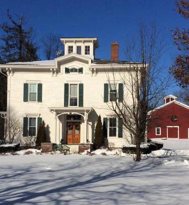 Rutland Cama Y Desayuno | Antique Mansion B & B