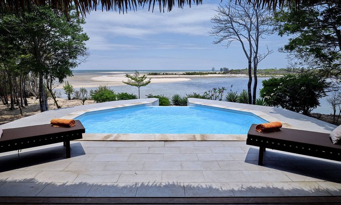 Mahajanga Cabina | Antsanitia Resort
